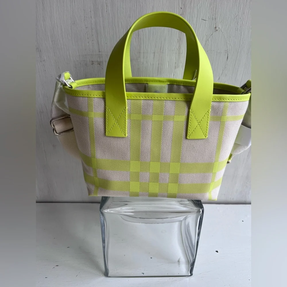 BURBERRY Check Tote- Vivid Lime - Picture 5 of 16